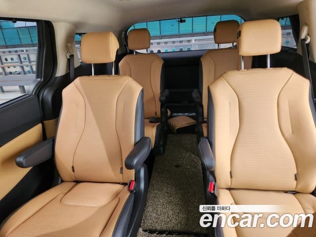 Kia Carnival 2022 — Şəkil 13/20