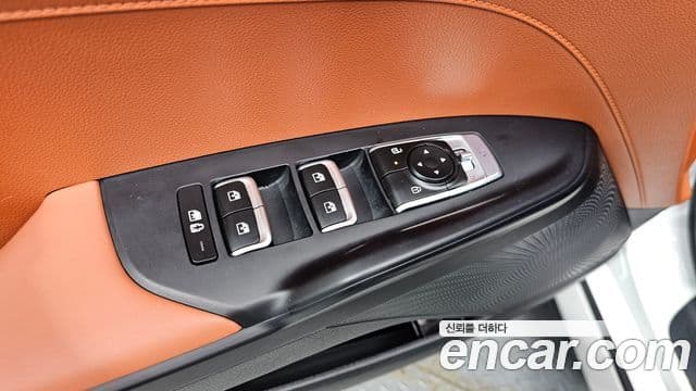 Kia K5 2023 — Şəkil 18/20