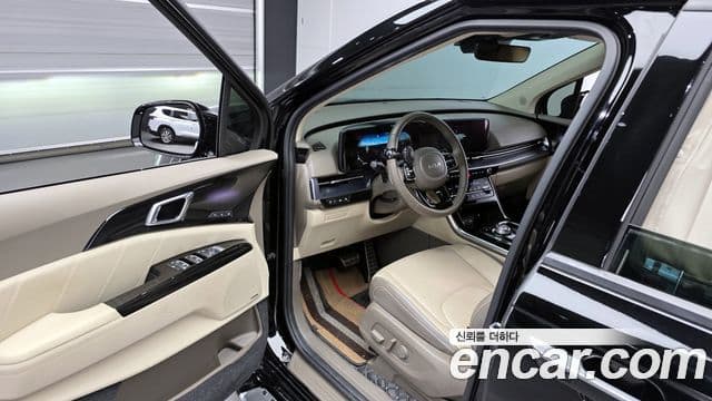 Kia Carnival 2022 — ფოტო 10/20
