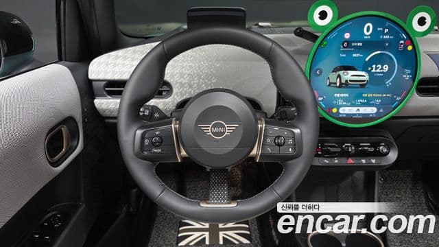 Mini Cooper S 2024 — ფოტო 13/20