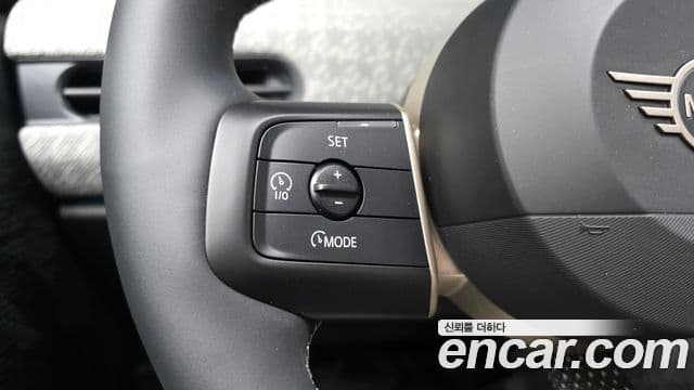 Mini Cooper S 2024 — ფოტო 16/20
