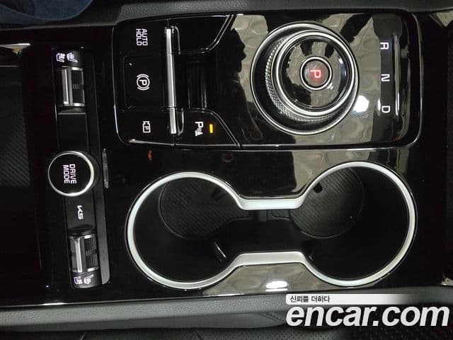 Kia K5 2024 — ფოტო 7/20