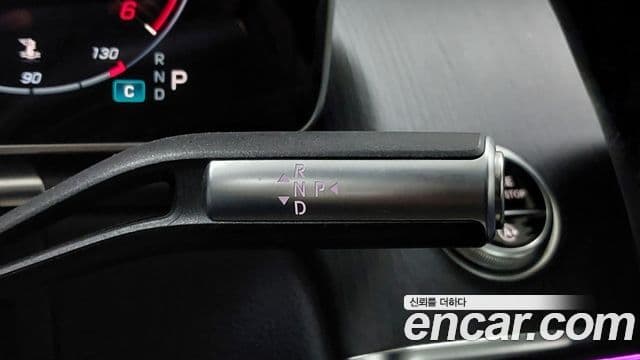 Mercedes-Benz S-Class 2022 — Photo 11/20