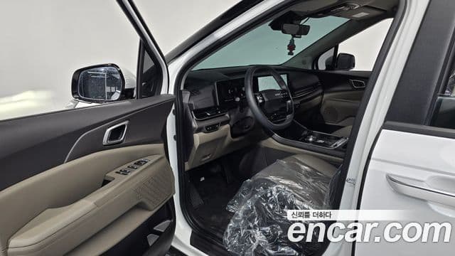 Kia Carnival 2024 — ფოტო 10/20