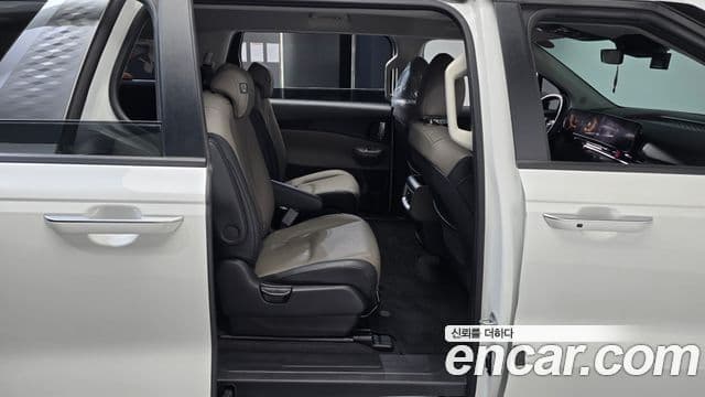 Kia Carnival 2024 — ფოტო 11/20