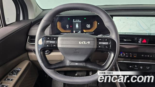 Kia Carnival 2024 — ფოტო 12/20