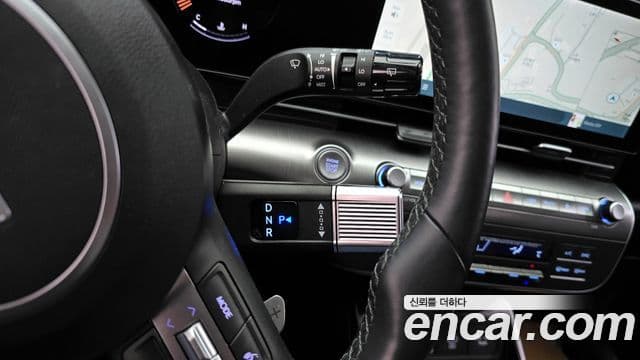 Hyundai Kona 2023 — Фото 9/20