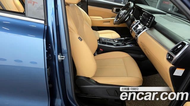 Kia Sorento 2022 — Фото 11/20