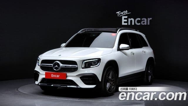 Mercedes-Benz GLB-Class 2021 — ფოტო 1/20