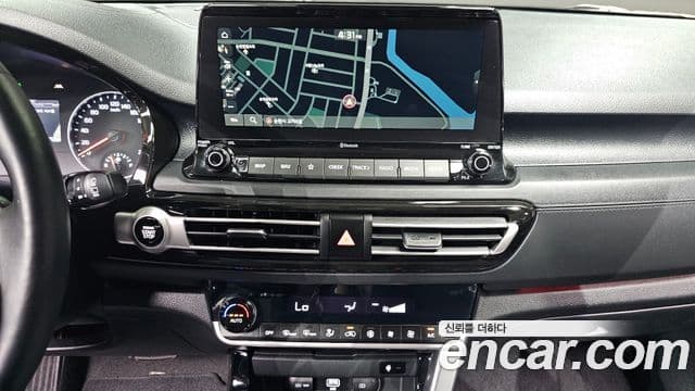 Kia Seltos 2021 — Şəkil 13/20