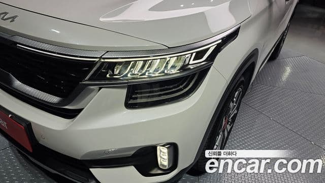 Kia Seltos 2021 — Photo 22/33