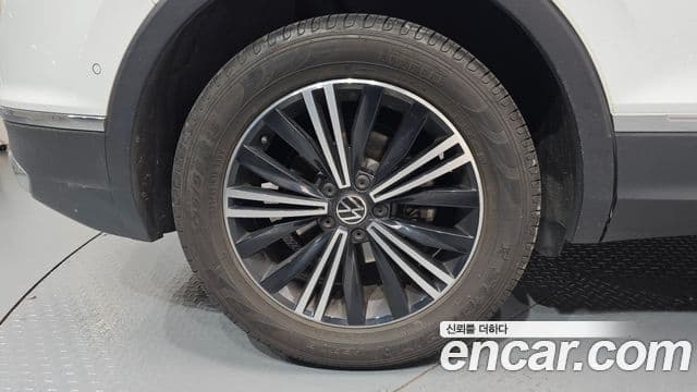 Volkswagen Tiguan 2021 — Şəkil 5/20