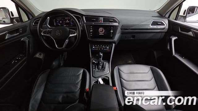 Volkswagen Tiguan 2021 — Şəkil 7/20