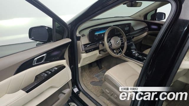 Kia Carnival 2021 — Şəkil 8/20
