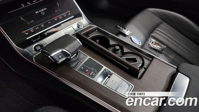 Audi A6 2023 — Photo 19/39