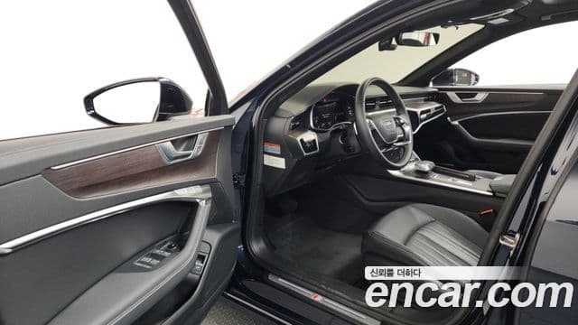 Audi A6 2023 — Photo 22/39