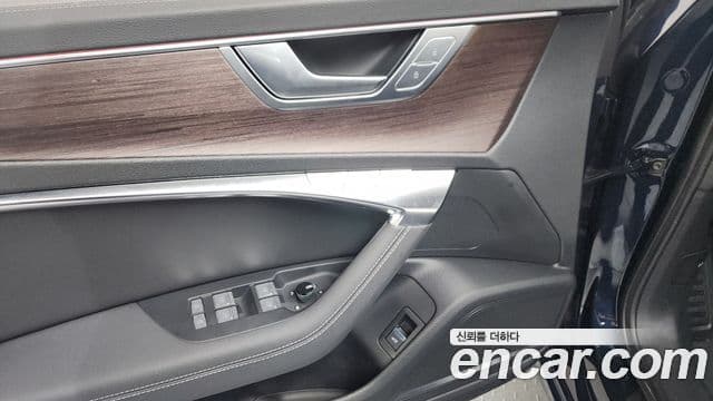 Audi A6 2023 — Photo 18/39