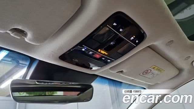 Hyundai Grandeur Hybrid 2023 — ფოტო 2/18