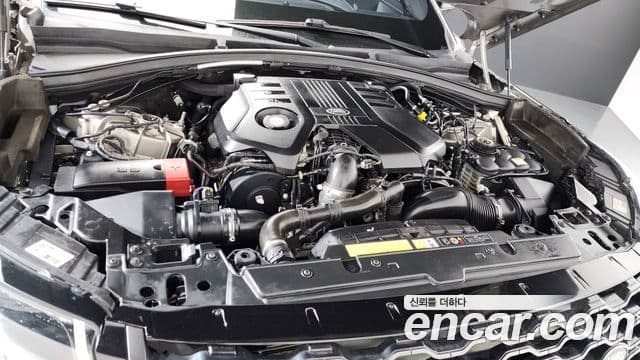Land Rover Range Rover Velar 2019 — ფოტო 6/20