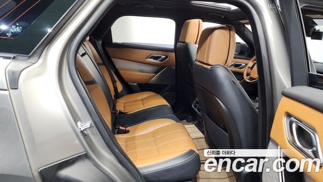 Land Rover Range Rover Velar 2019 — ფოტო 11/20