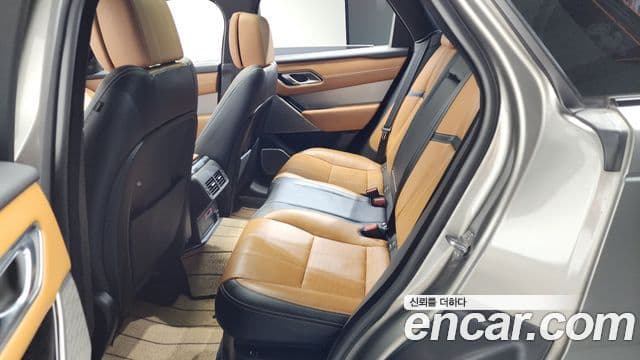 Land Rover Range Rover Velar 2019 — Photo 34/36