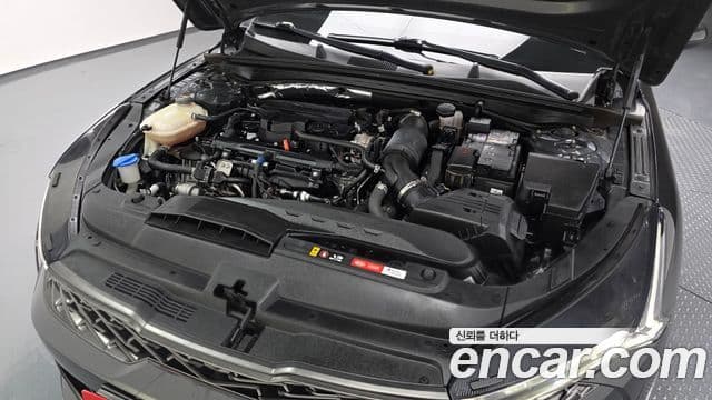 Kia K5 2021 — ფოტო 6/20