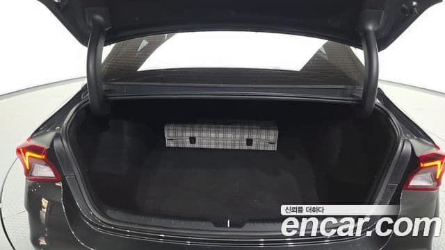 Kia K5 2021 — ფოტო 20/20