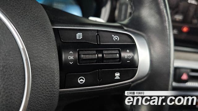 Kia K5 2020 — ფოტო 16/20