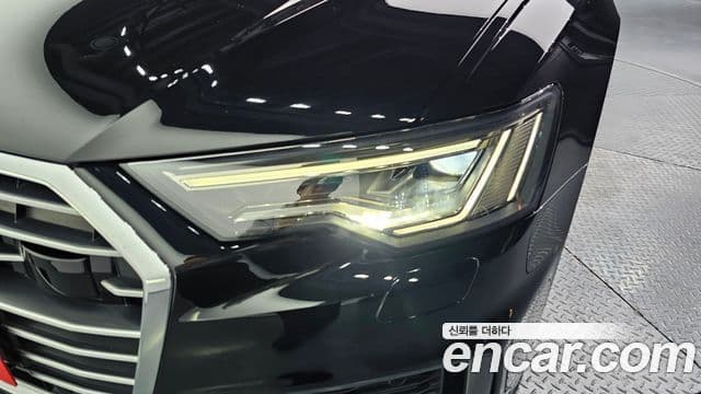 Audi A6 2020 — ფოტო 33/33