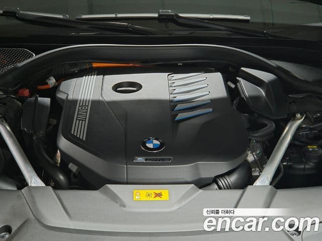 BMW 7 Series 2021 — фото 6 из 20