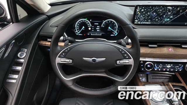 Genesis Electrified G80 2022 — ფოტო 14/20