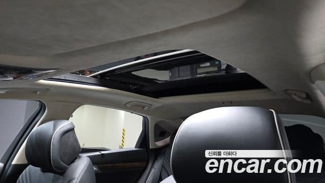 Genesis Electrified G80 2022 — ფოტო 19/20