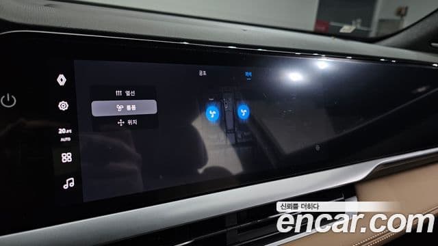 Renault Samsung Grand Koleos 2025 — ფოტო 3/20