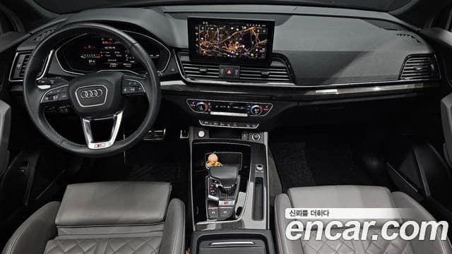 Audi Q5 2021 — ფოტო 6/20