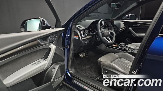 Audi Q5 2021 — ფოტო 10/20