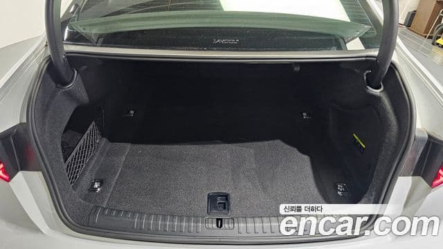 Audi A6 2023 — Photo 30/35