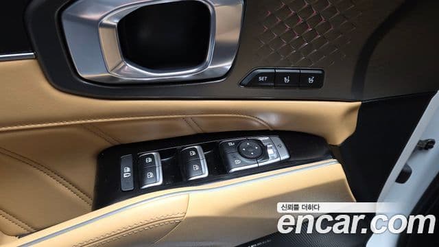 Kia Sorento 2022 — Photo 12/32