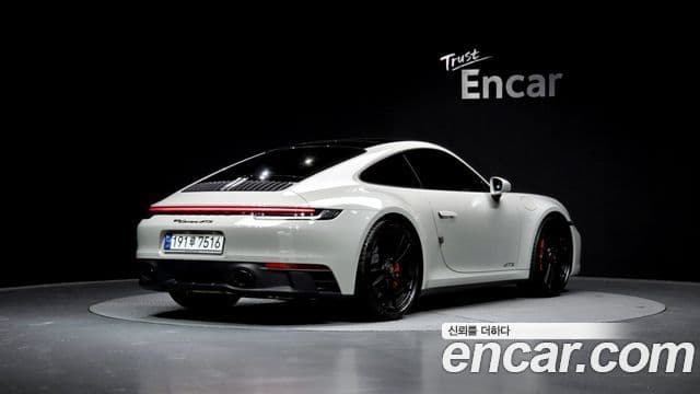 Porsche 911 2023 — ფოტო 1/20