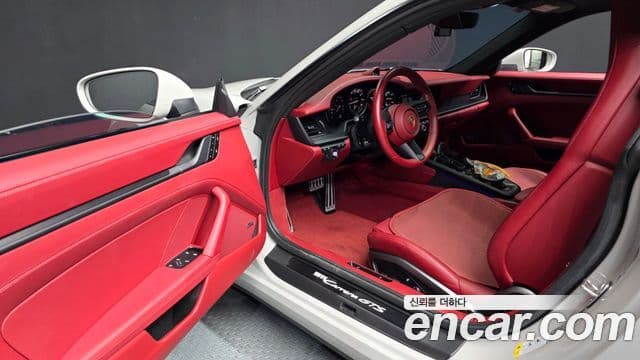 Porsche 911 2023 — ფოტო 8/20