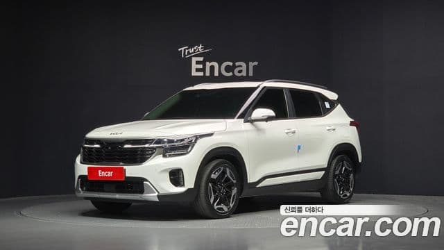 Kia Seltos 2022 — ფოტო 1/20