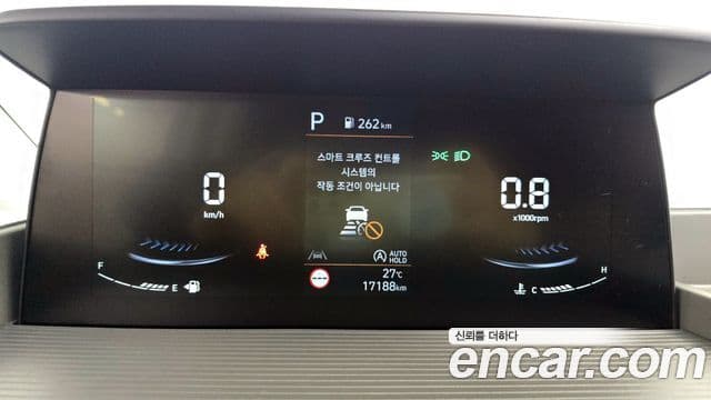 Hyundai Staria 2024 — Фото 8/20