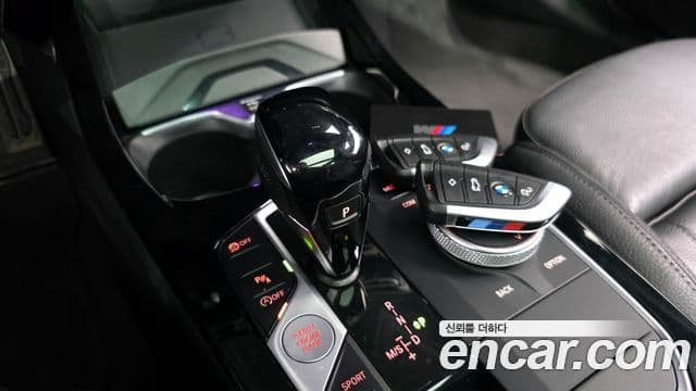 BMW 1 Series 2022 — ფოტო 6/32