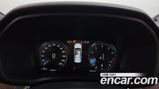 Volvo S60 2021 — ფოტო 8/20