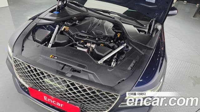 Genesis Electrified G80 2023 — фото 6 из 20