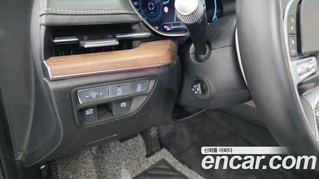 Genesis Electrified G80 2023 — Şəkil 15/20