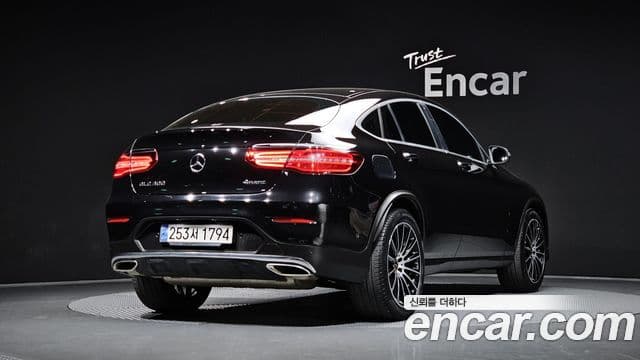 Mercedes-Benz GLC-Class 2019 — Фото 2/20