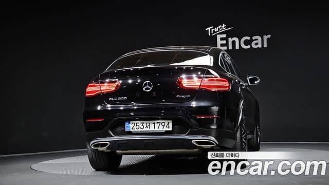 Mercedes-Benz GLC-Class 2019 — Фото 4/20