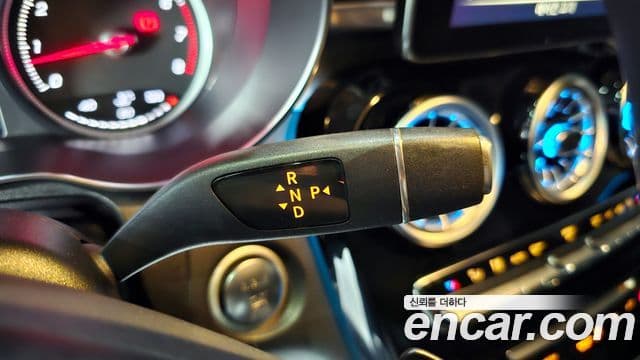 Mercedes-Benz GLC-Class 2019 — Фото 9/20