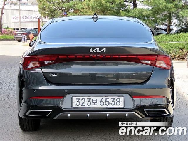 Kia K5 2023 — Şəkil 3/19