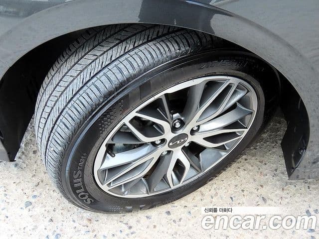 Kia K5 2023 — Şəkil 19/19